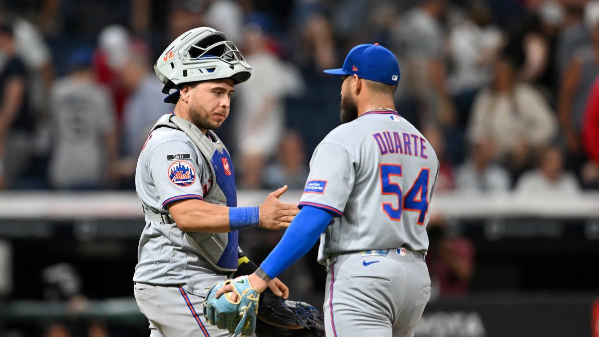 Daniel Duarte logra su primer rescate en MLB.