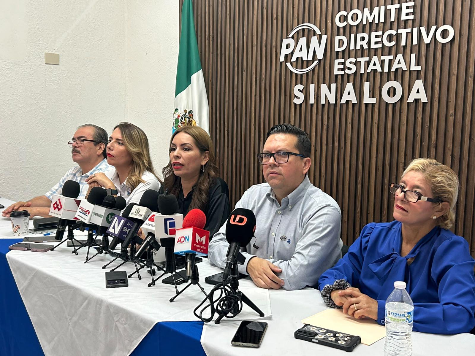 Barajas Cortés aseguró que mientras Sinaloa enfrenta una crisis de inseguridad y dificultades económicas, los funcionarios de Morena recorren el estado promoviendo sus aspiraciones.
