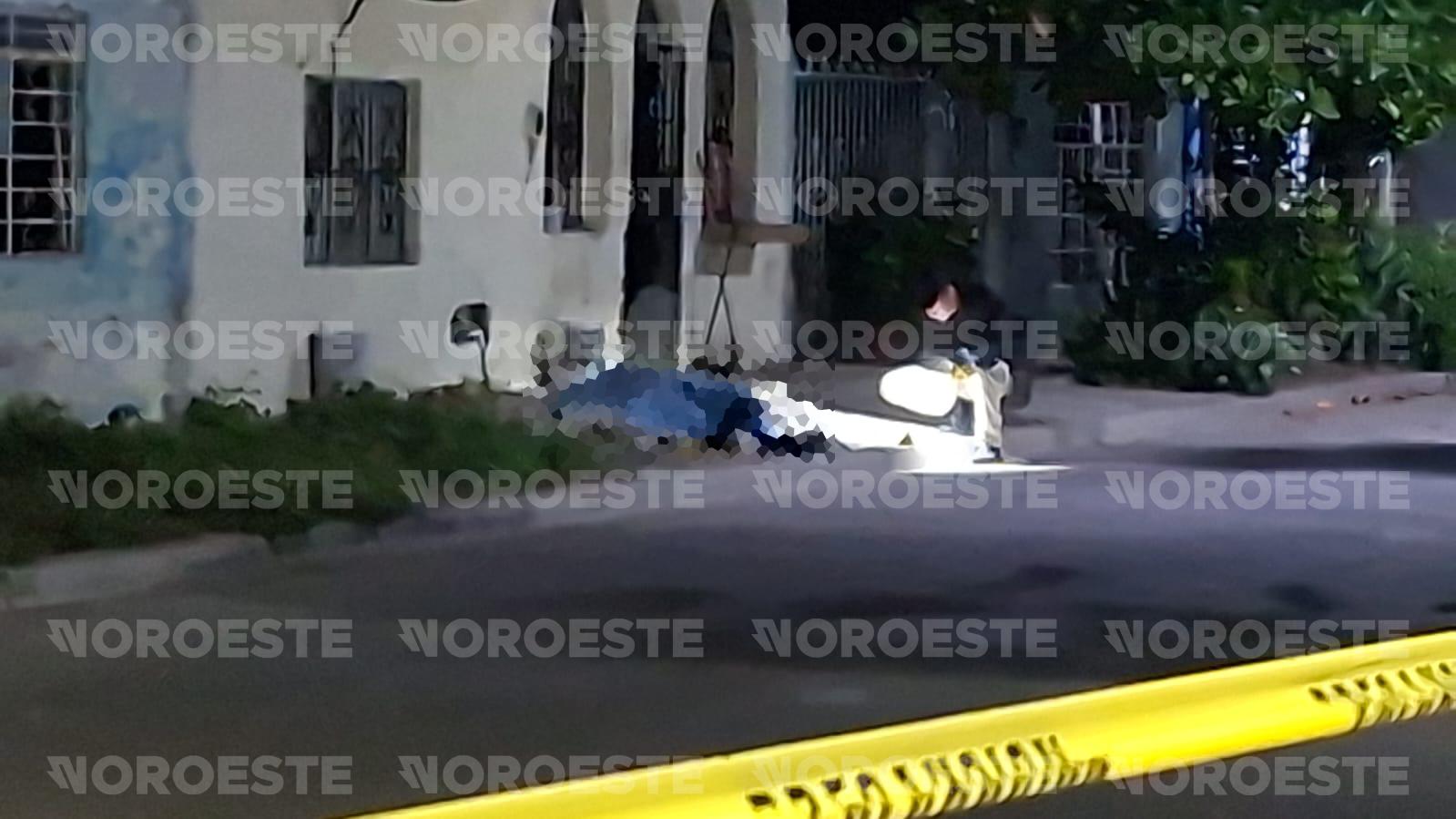 Un hombre fue asesinado este jueves en calles de la Colonia Morelos.